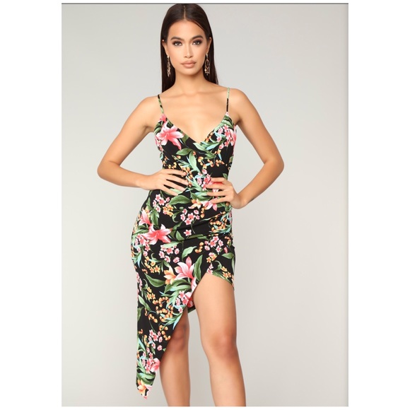 Tropical Sexy Summer Dress 💐 - Picture 2 of 4